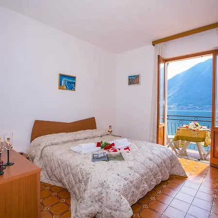 Apartamento Bella Lake View Sala Comacina