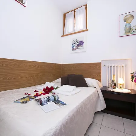 Bella Lake View Sala Comacina